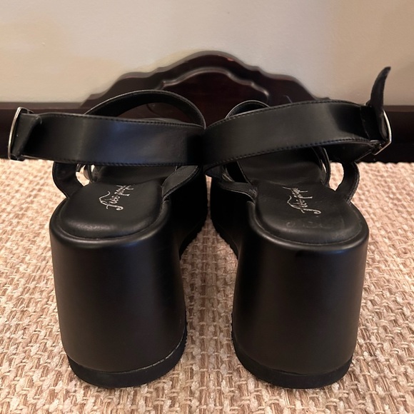 Free People Chelsea Platform Black Women's Size 37 Sandal Y2K Goth Alt Festive - Picture 5 of 7